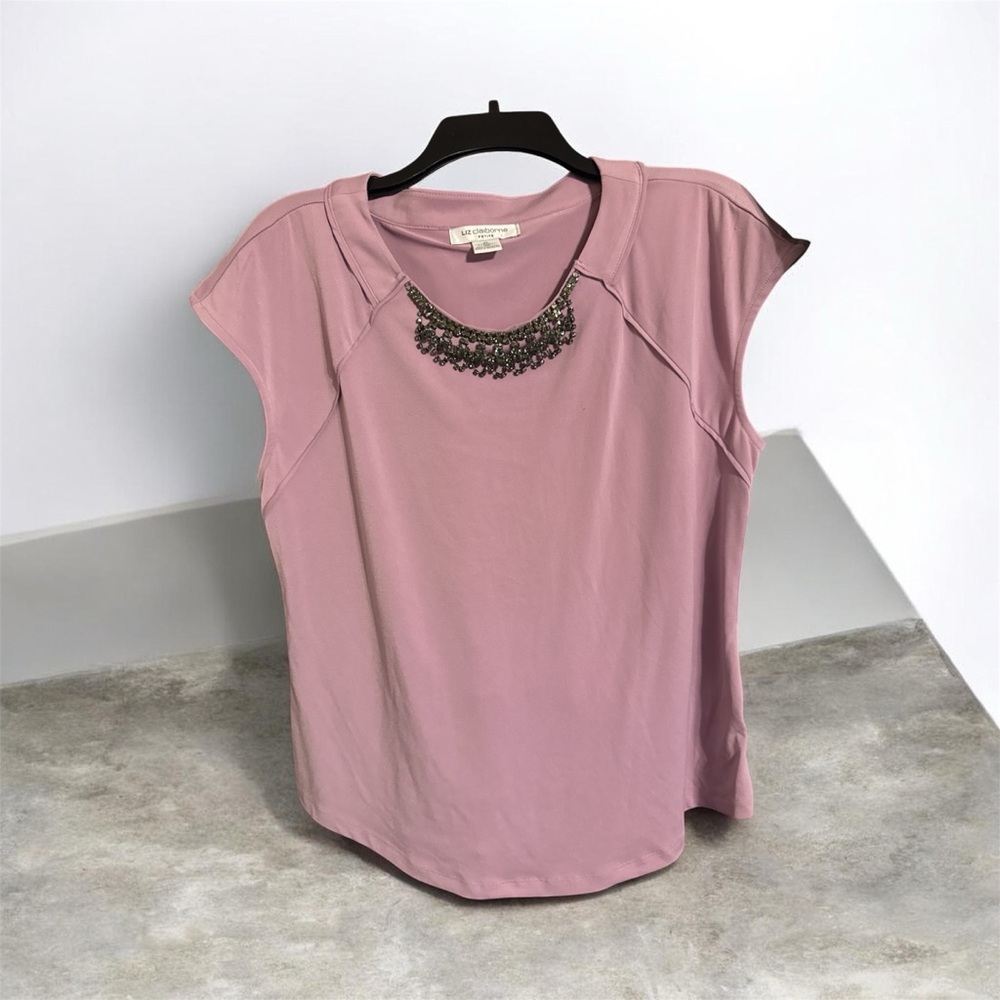 Liz Claiborne Lavender Mauve Blouse with Necklace Accent